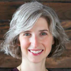 Portrait of Lauren Ross